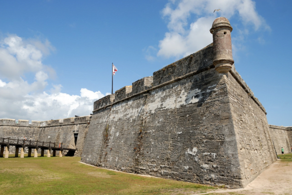 Free days at Florida's National Parks: image of Castillo de San Marcos National Monument in St. Augustine