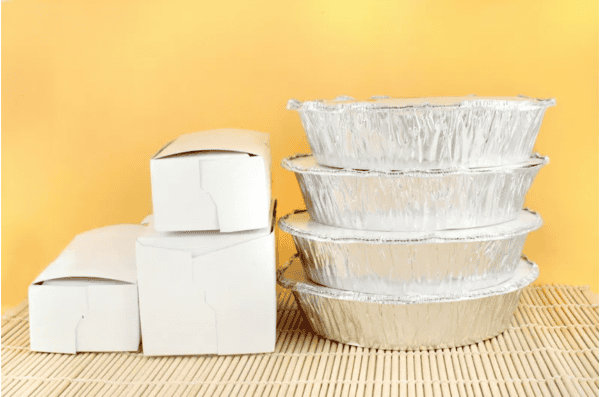 Orlando restaurants offering pickup: image of food in carryout boxes