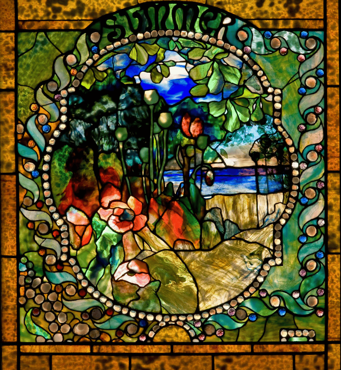 Free museum: image of Tiffany glass at Morse Museum in Winter Park