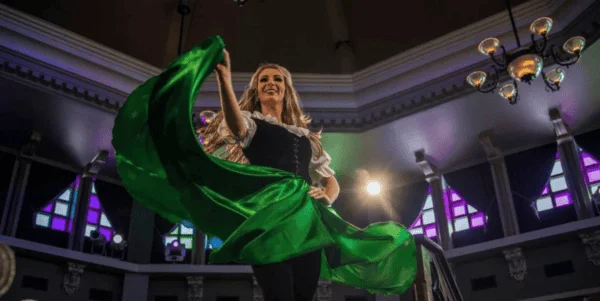 Things to do St. Patrick's Day in Orlando: image of Irish dancer at Ragland Road Irish Pub in Disney Springs Orlando